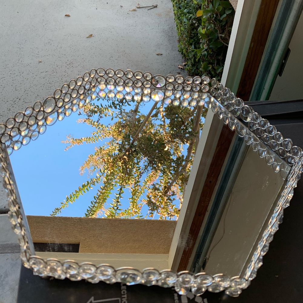 Glass tray